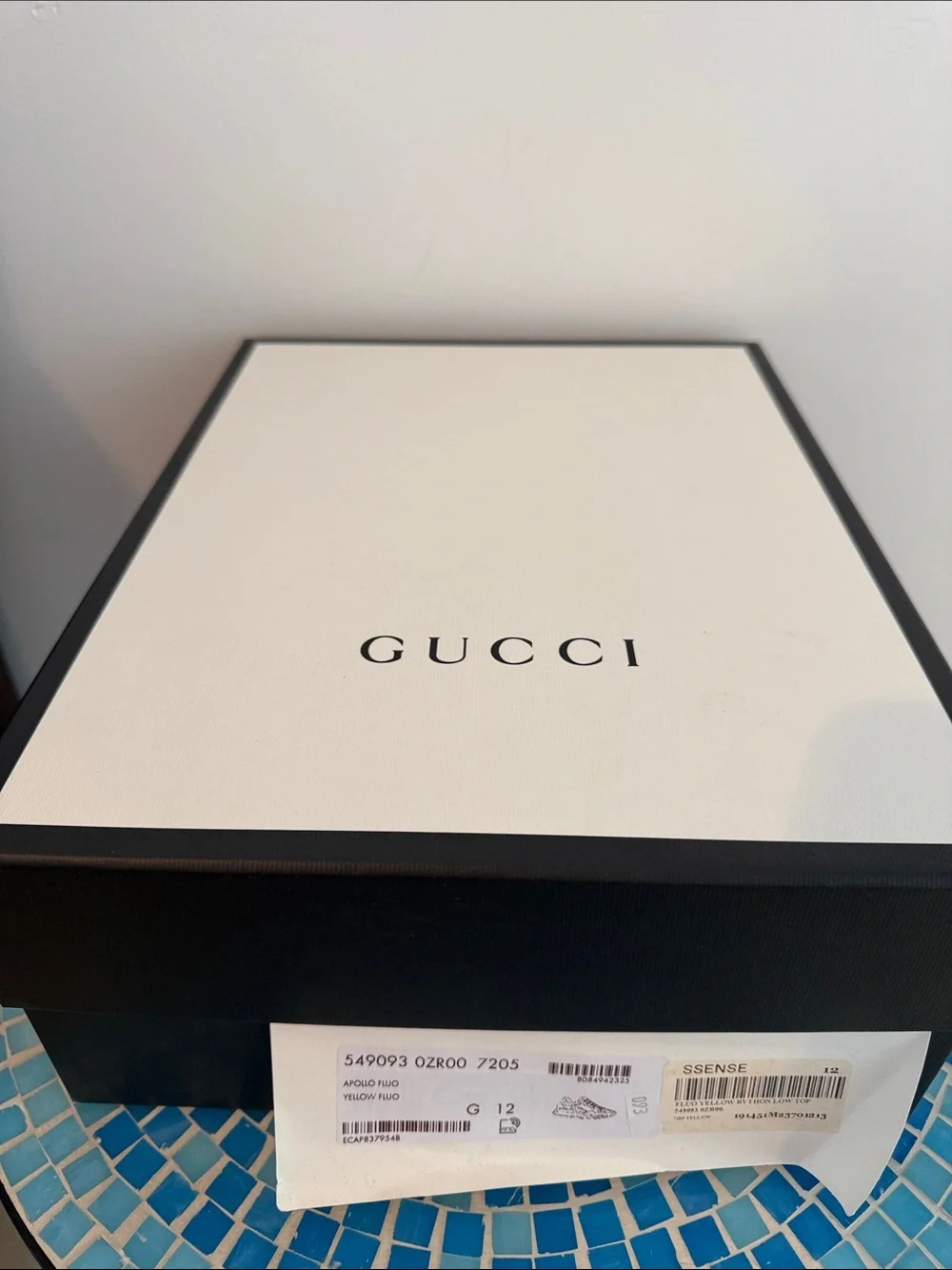New Gucci Neon Yellow Leather Rhyton Sneakers